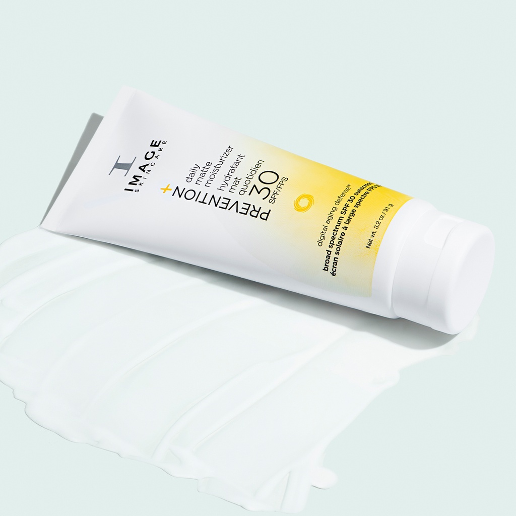 Daily matte moisturizer SPF 30